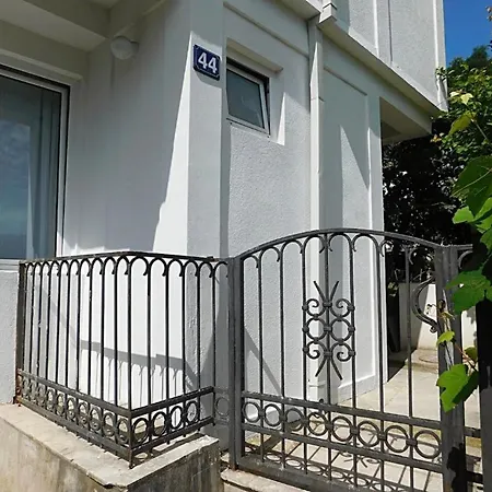 Lekic Apartament